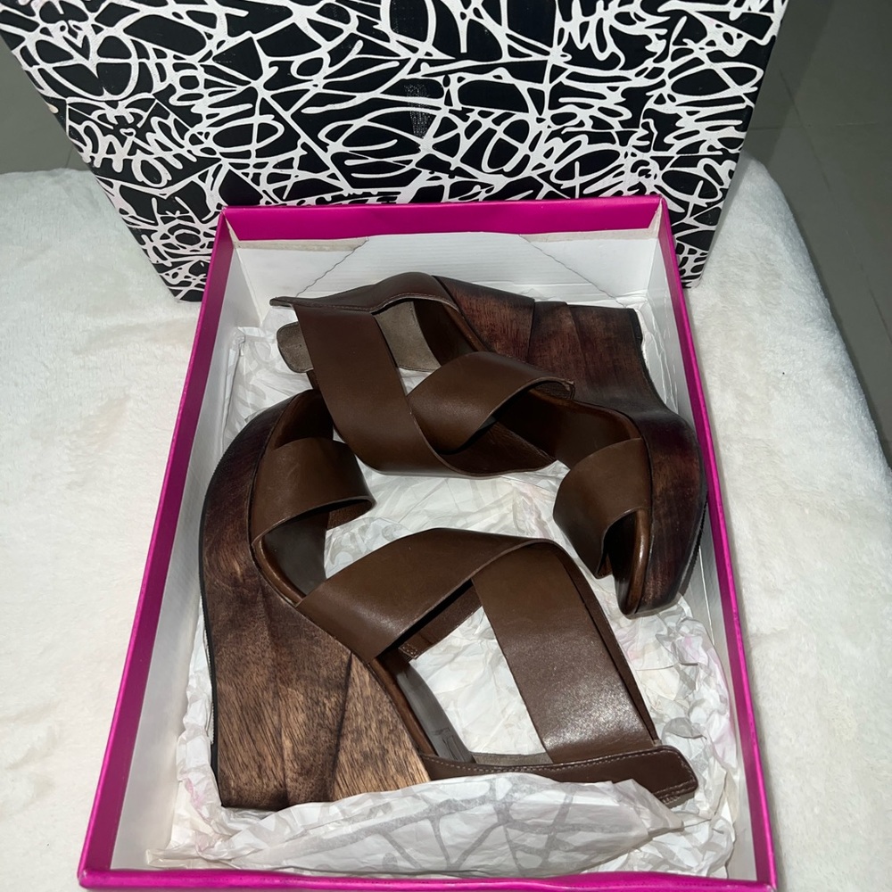 Brown wedge heels